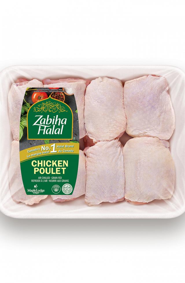 Un emballage de hauts de cuisse de poulet frais